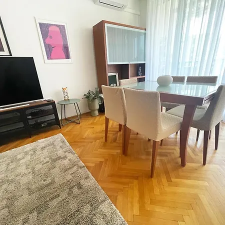 Apartment Edi, Spacious With Sauna And Balcony *