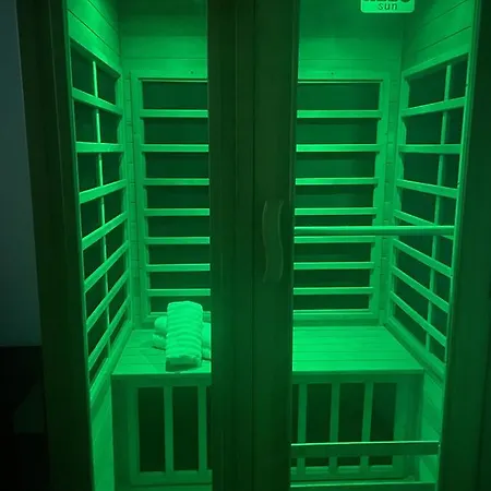 Edi, Spacious With Sauna And Balcony Апартаменты