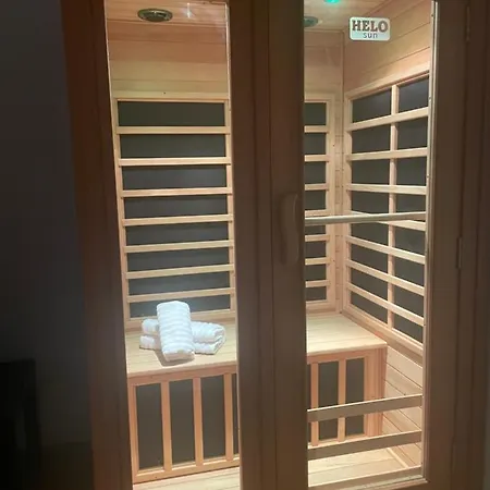 Apartment Edi, Spacious With Sauna And Balcony *
